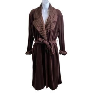Diamond Tea Women's Brown‎ Velour Long Robe Quilted Trim Est. Size S/M Old Money